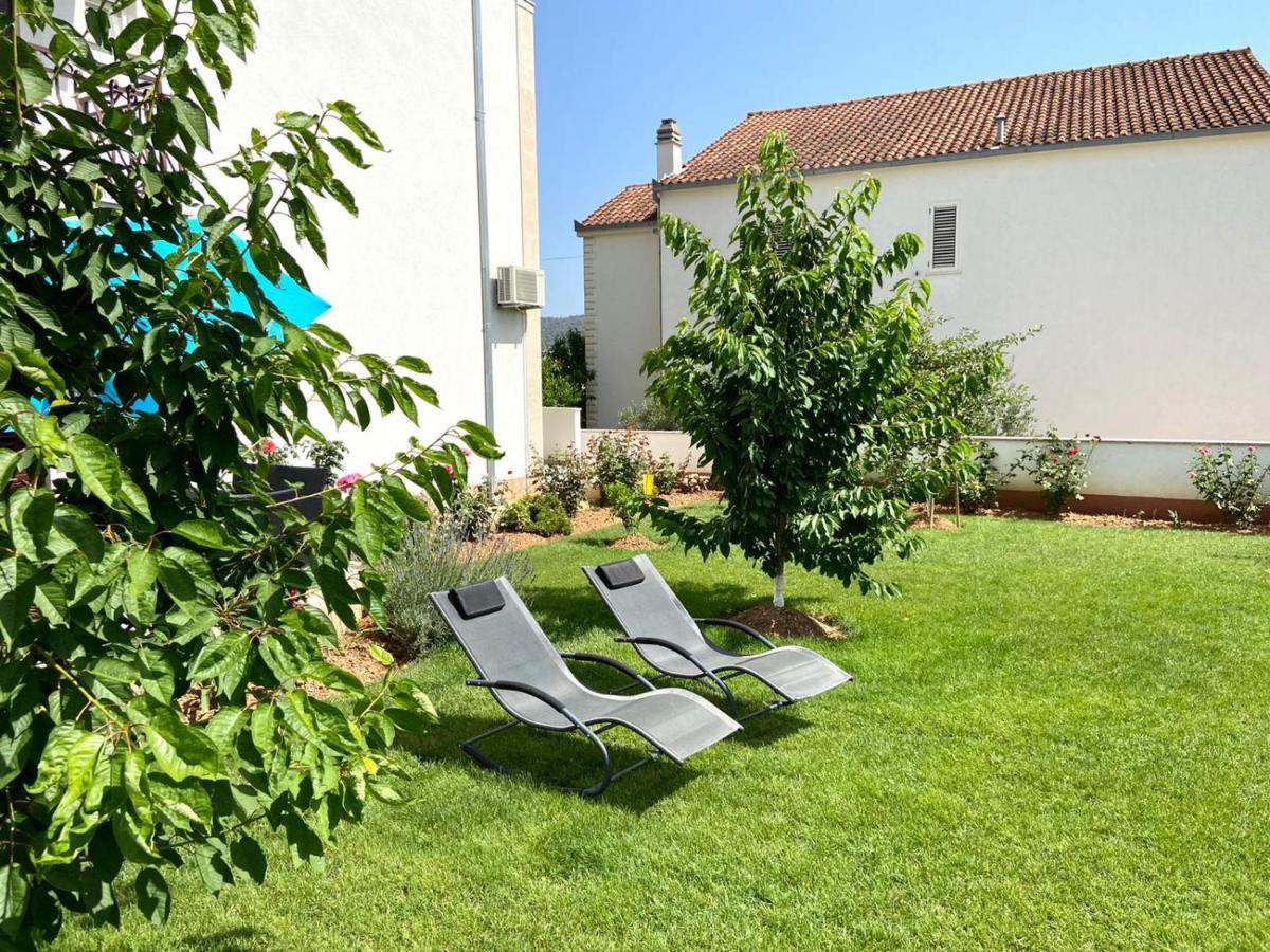 Luxor Apartment Trogir Luaran gambar