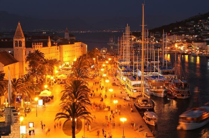 Luxor Apartment Trogir Luaran gambar